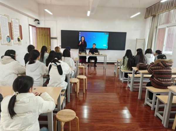 党建引领守匠心 非遗双班育新人——教育完美（中国）非遗传承工作室峡砚、漆艺班同步开班